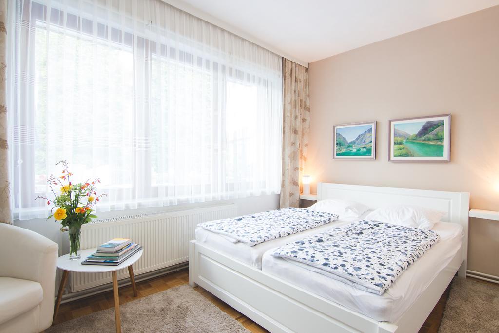 Guest House Високо Екстериор снимка